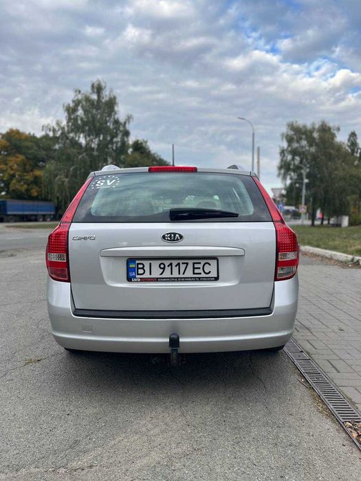 Подам Kia Ceed 2011