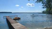 Dom/domek do wynajęcia przy jeziorze, własna plaża, pomost