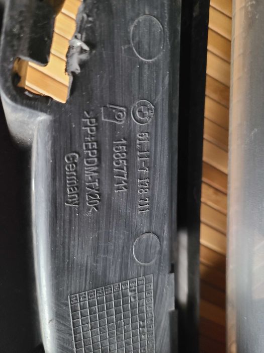 Протитуманна фара БМВ е82-88 ліва