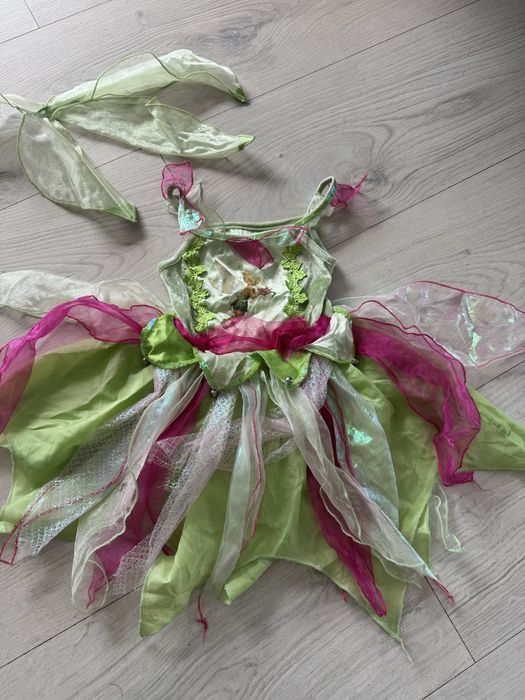 Stroj kostium na bal Dzwoneczek Piotrus Pan rozm 110