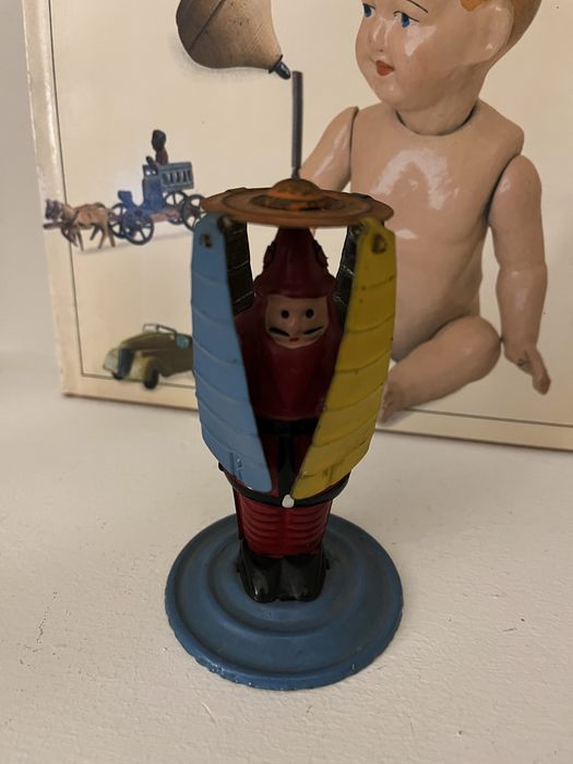 Brinquedo Portugues Folha Chapa “Rapa Pai Natal” AML