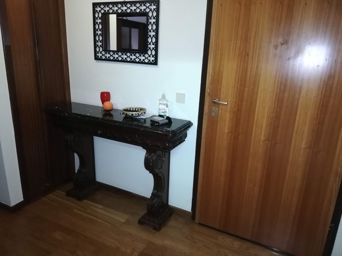 Aparador com valor negociável