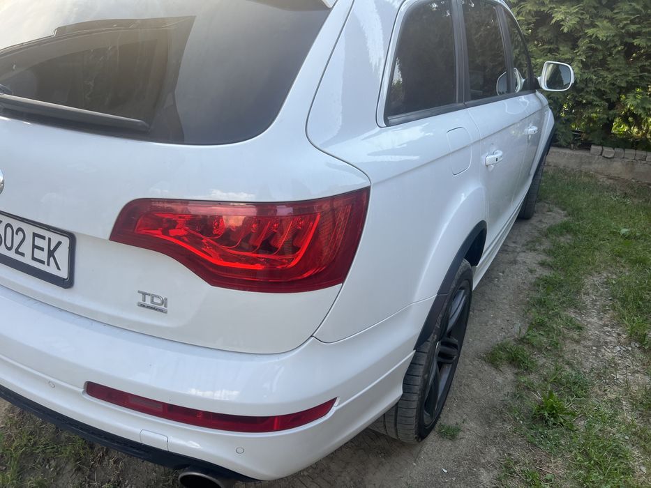 Ліхтар, фара, стоп  ЛІВИЙ Audi Q7 4L (10-15р) Led оптика АМЕРИКА