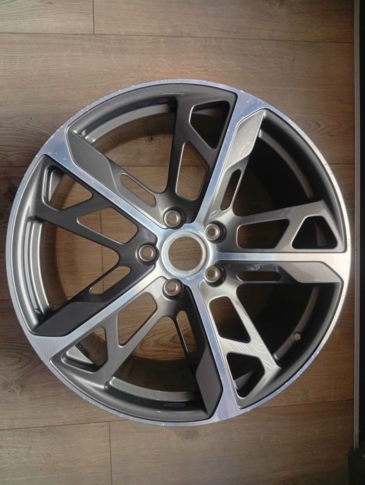 Felga Porsche Taycan 21"