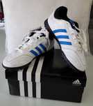 Chuteiras Adidas para Futebol, Novas em Folha, em Caixa Original, N°32