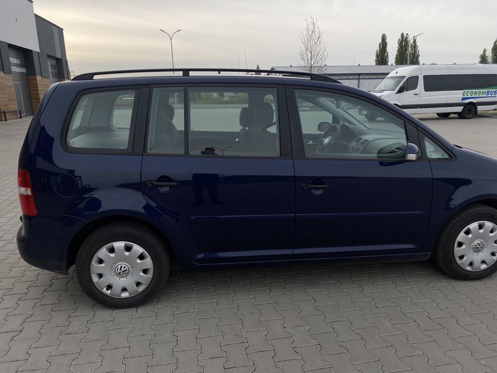 Продам Volkswagen Touran