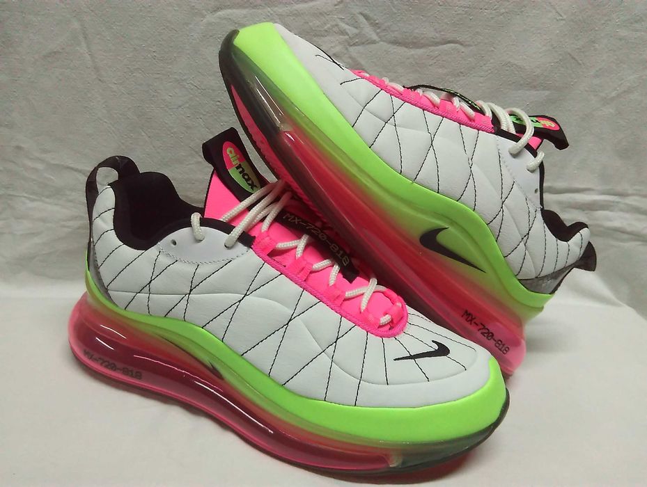 Buty Nike Air Max 720-818 rozm. 40