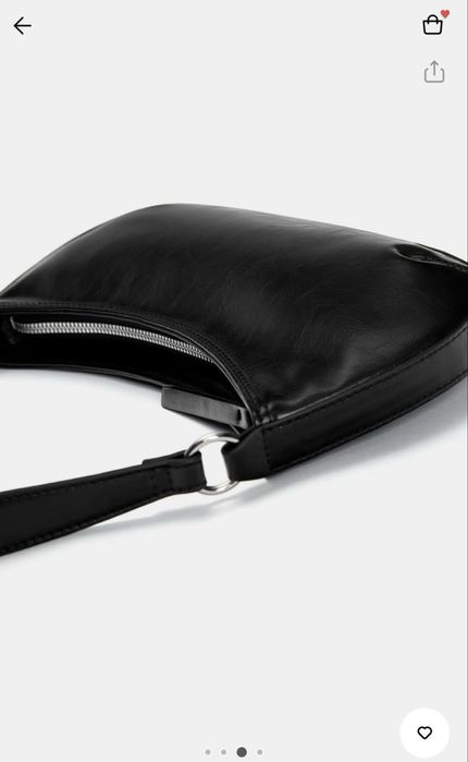 Невелика сумка на плече