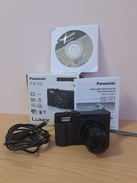 Câmera Fotográfica Panasonic Lumix DMC-TZ70 (Avariada!)
