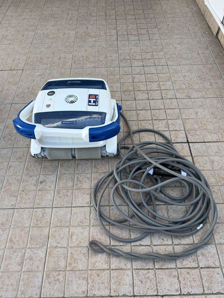 Baixa de Preço - Aspirador de piscina Astral