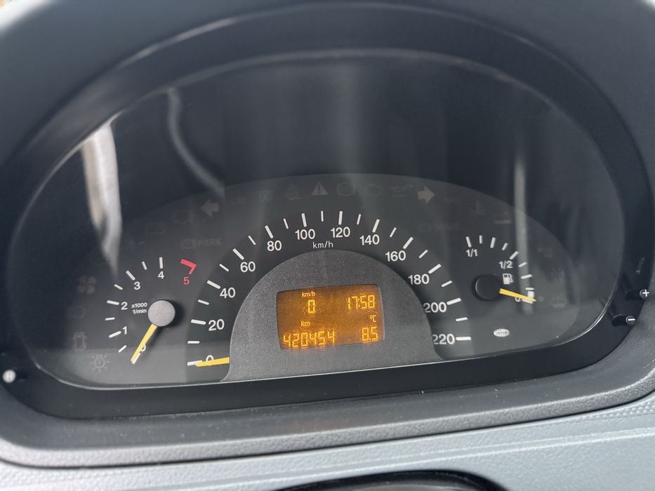 Mercedes Vito 2.2cdi 8+1