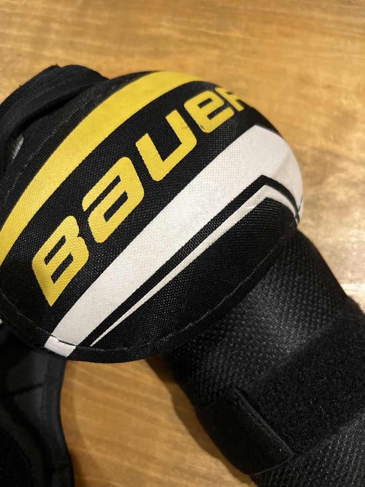 Хокейний нагрудник Bauer Supreme 150