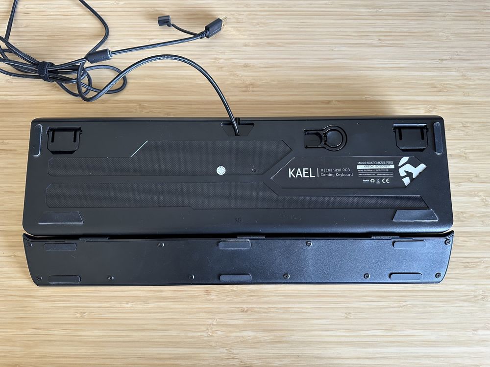 Teclado Mecânico KROM Kael