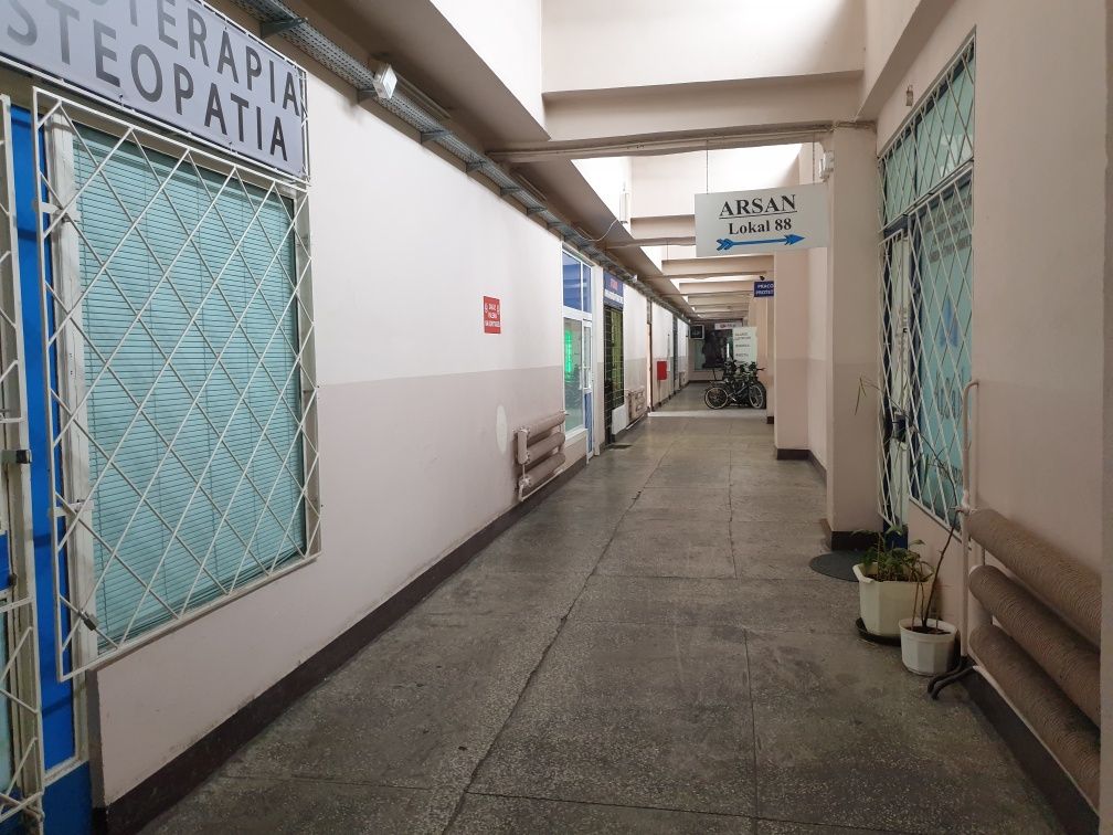 Lokal usługowo - handlowy do wynajęcia 40 m2 Warszawa Wola Ciołka 35