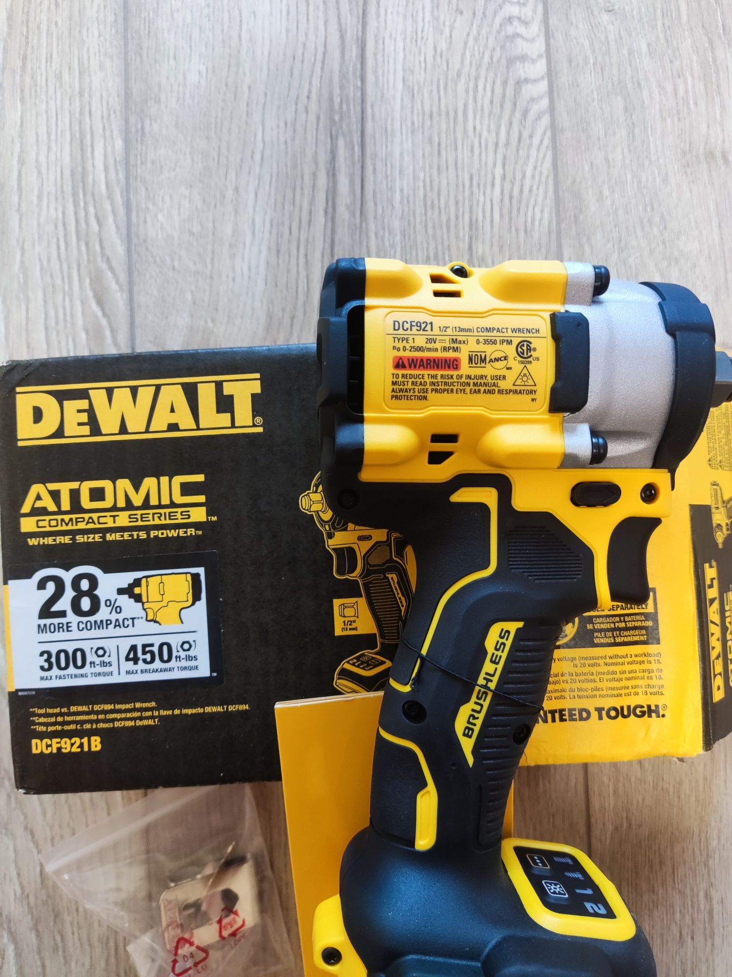 Акція!Гайковерт ударний акумуляторний безщітковий DeWALT DCF921