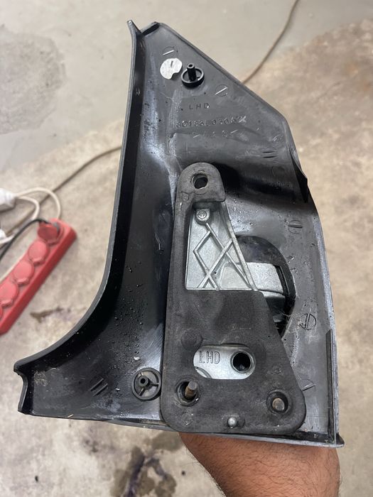 Espelhor ford transite lado motorista