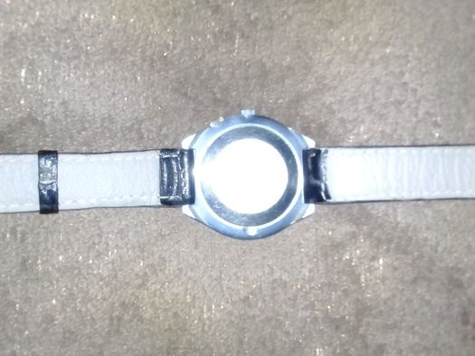 Радянський наручний годинник Ракета