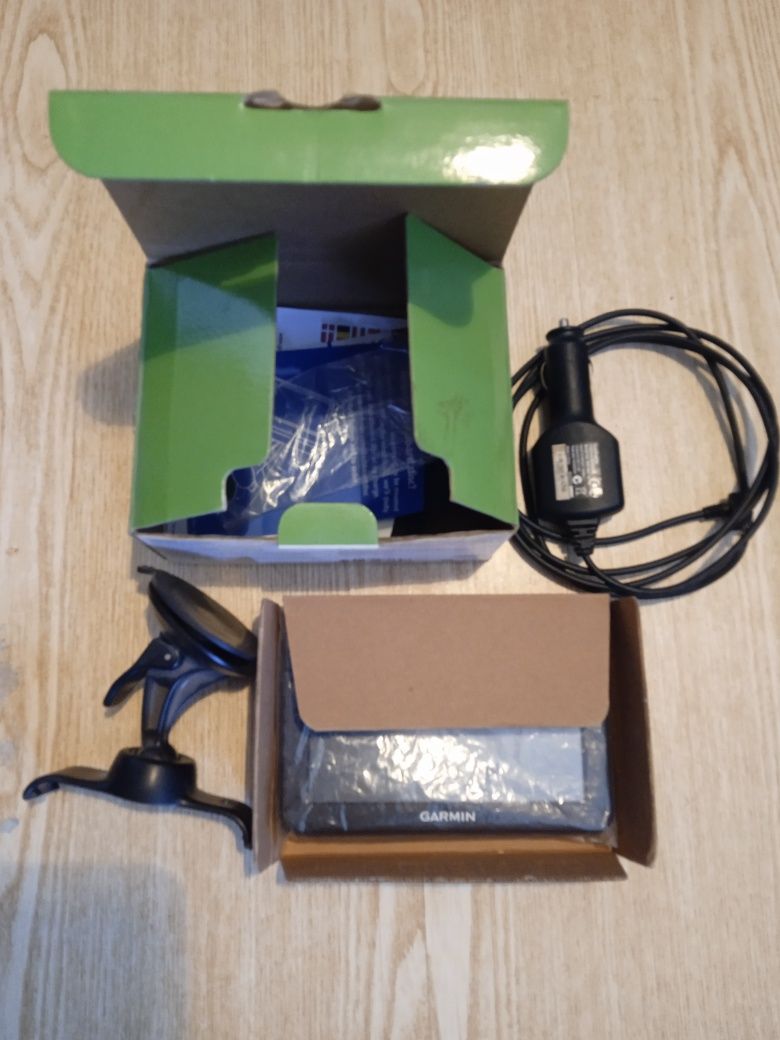 Навигатор GARMIN nuvi 50