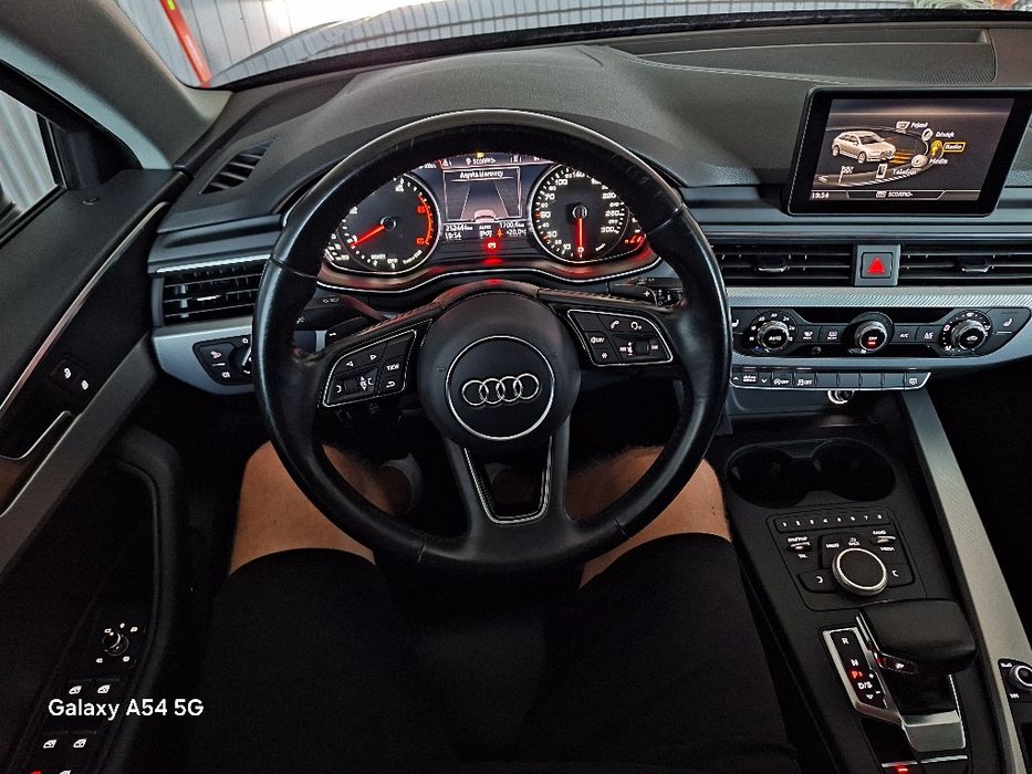 Audi A4 B9 Avant 2.0 tdi 150km s-tronic
