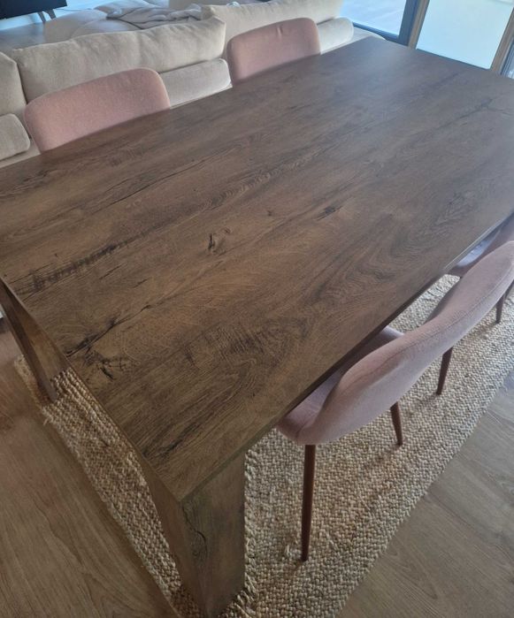 Mesa De Jantar + 4 Cadeiras