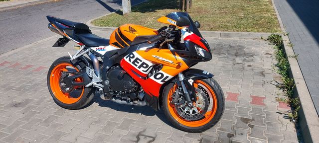 Honda cbr 1000 rr sc57b