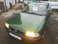 Opel Astra Classic Sedan1,4i 2001r polski salon ekonomiczny zadbany