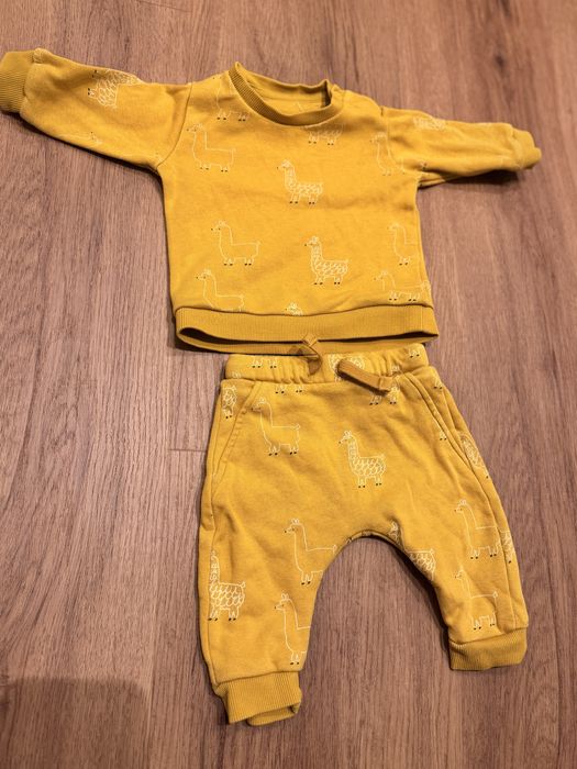 Komplet dresowy dla chlopca 62