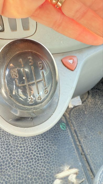 Renault trafic II 1.90Dci ano 2002 para peças