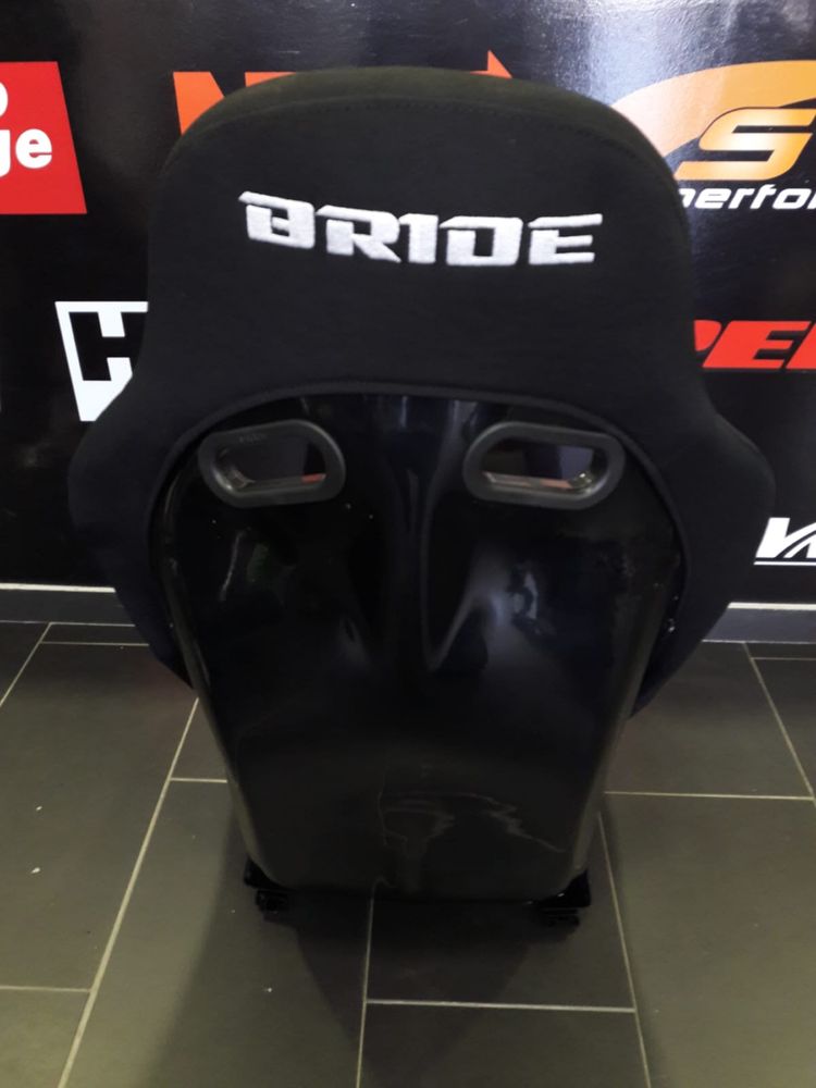Bride Low Max Vermelhas e Pretas