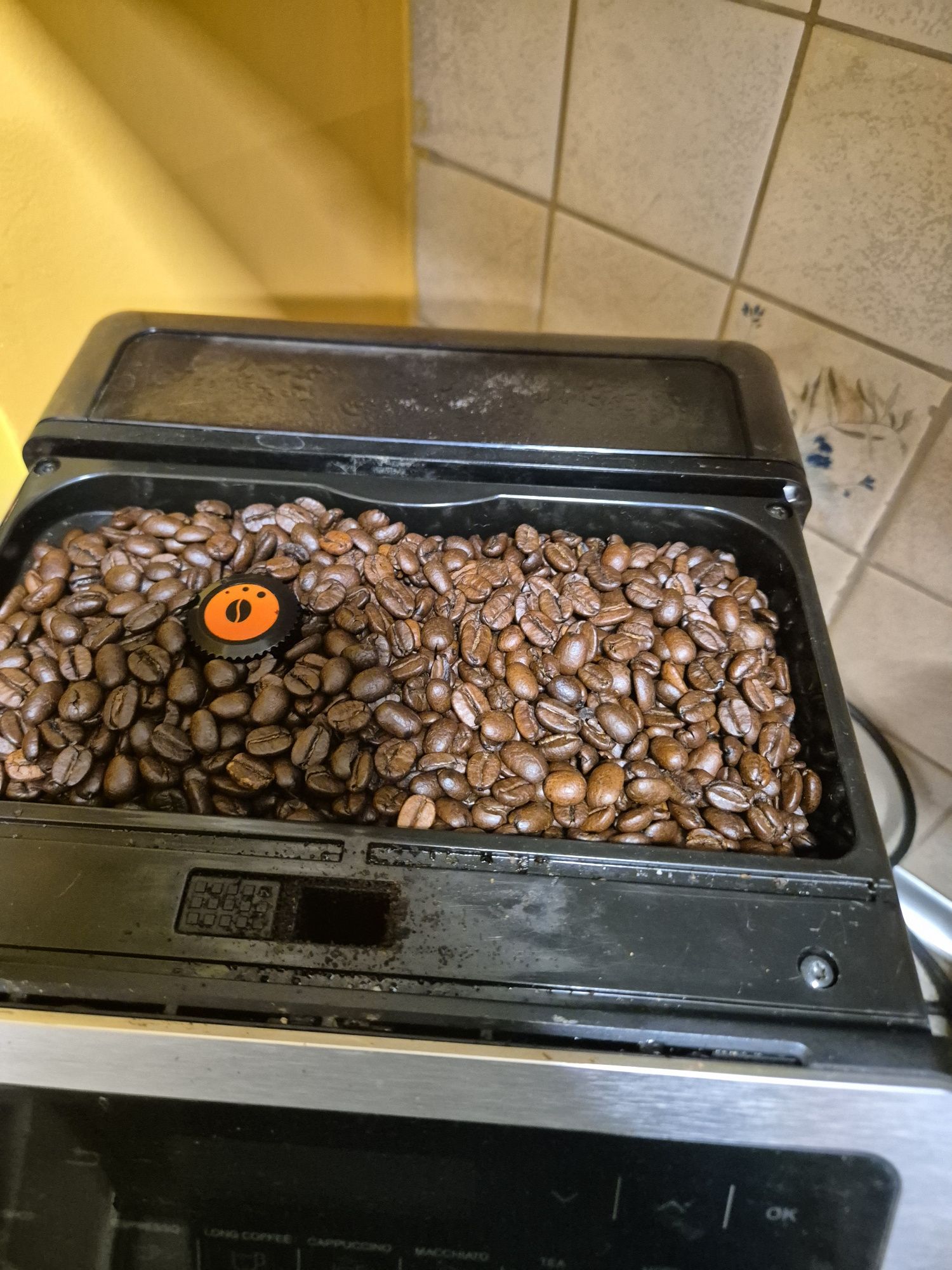 Ekspres KRUPS Evidence EA89 plus pojemnik na mleko