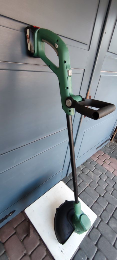 Podkaszarka akumulatorowa Bosch EasyGrassCut 18-230