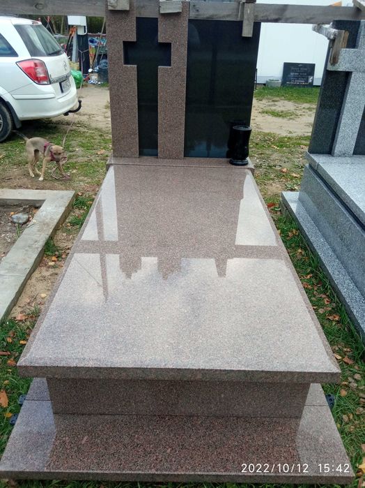 Nagrobki od 5500zł, Liternictwo Układanie Kostki Pomniki