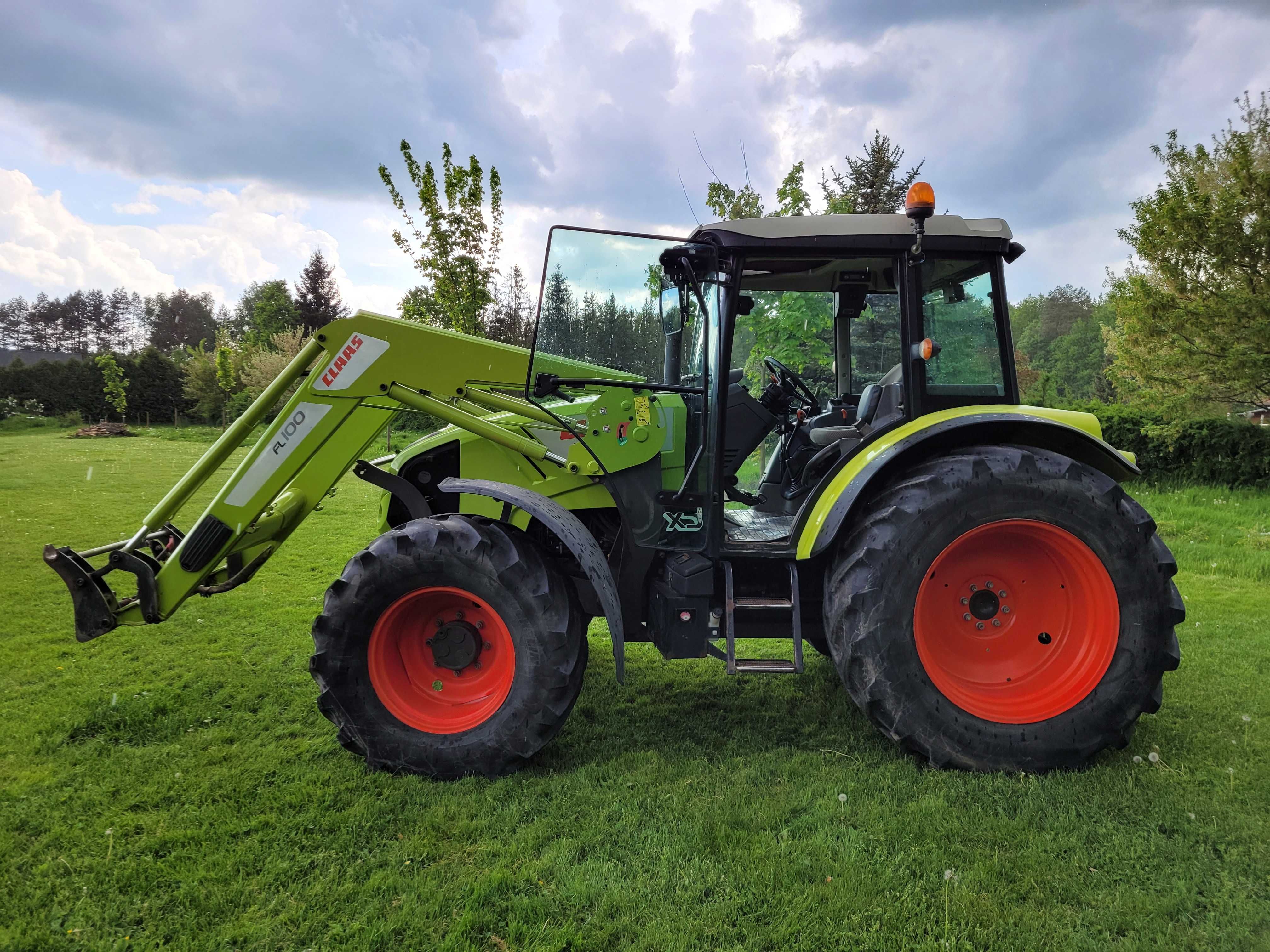 ciągnik CLAAS AXOS 340CX z ładowaczem FL100, 2013r.