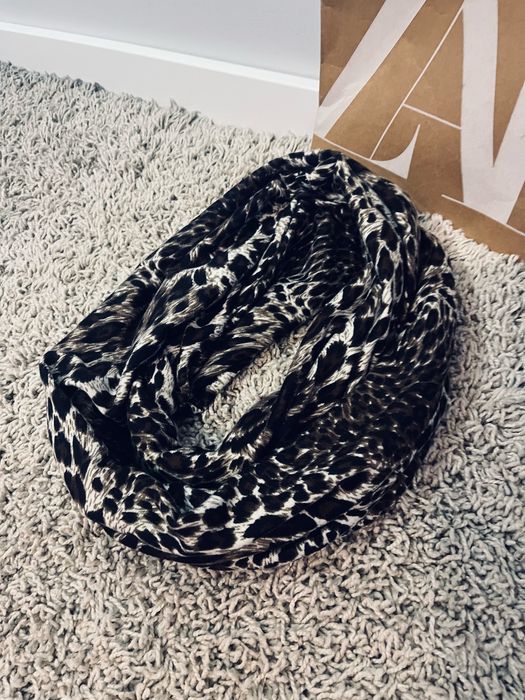 Apaszka szalik komin w panterke w centki damski szal jesienny