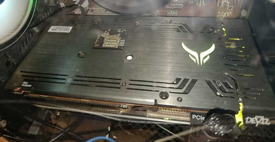 AMD Radeon RX 6650XT - Powercolor Red Devil 8GB OC - como nova!