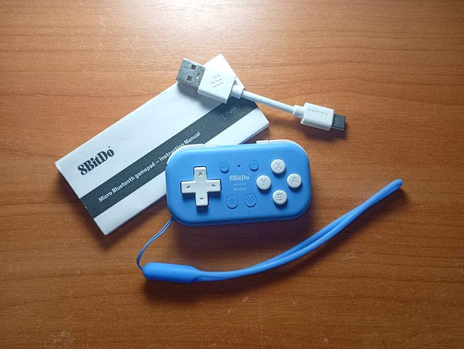 Геймпад 8bitDo Micro Bluetooth