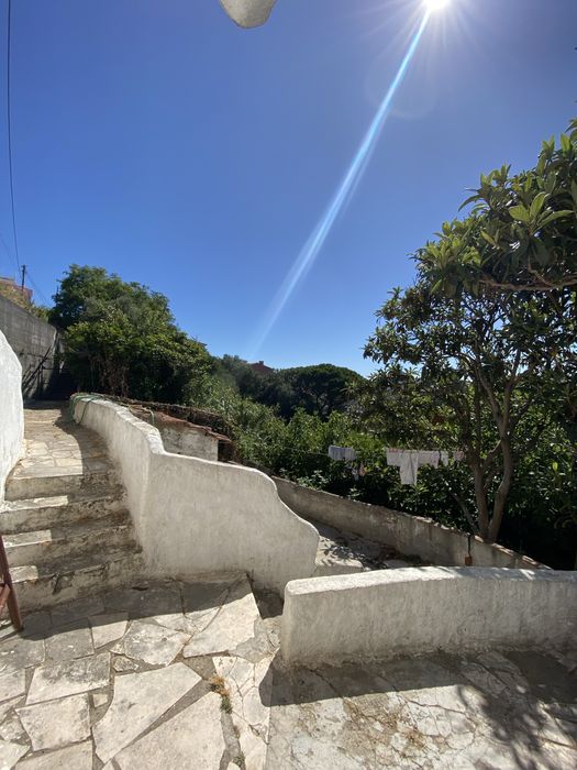 Vivenda T2 + T2 sem licença