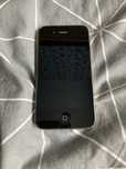 iPhone 4 z kablem