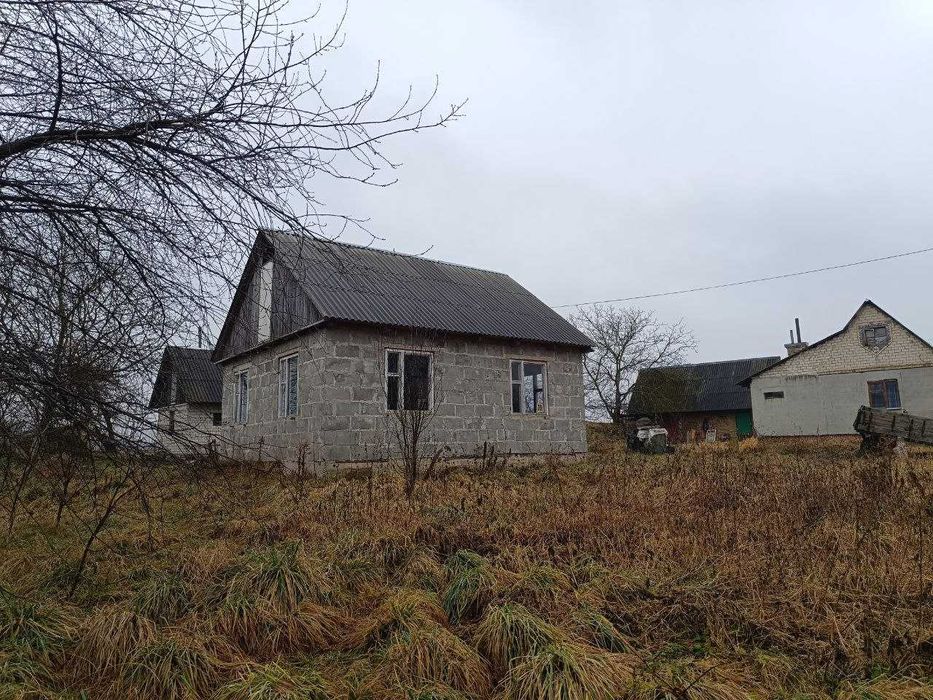 Продаж будинку в с.Дуби