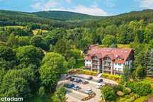 Komfortowy dwupokojowy apartament z parkingiem.