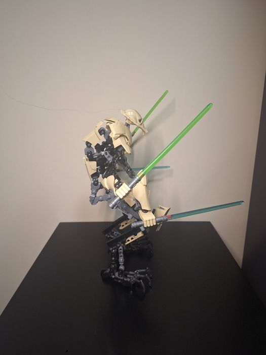 Klocki LEGO Star Wars Generał Grievous 75112