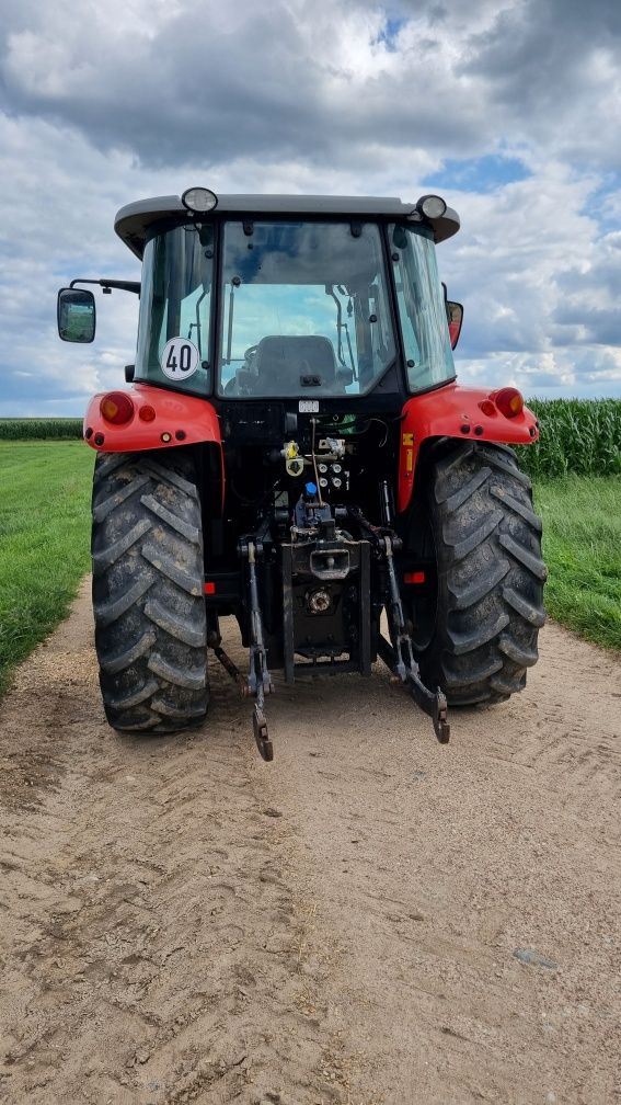 Massey Ferguson 5435 Dyna 4