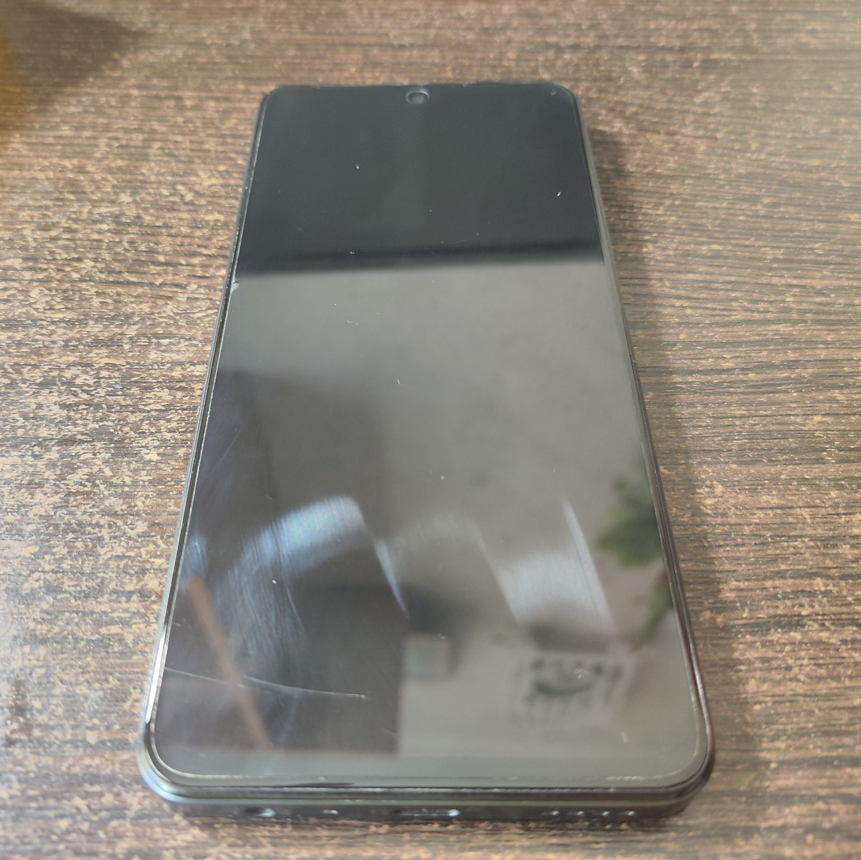 Телефон Realme C55