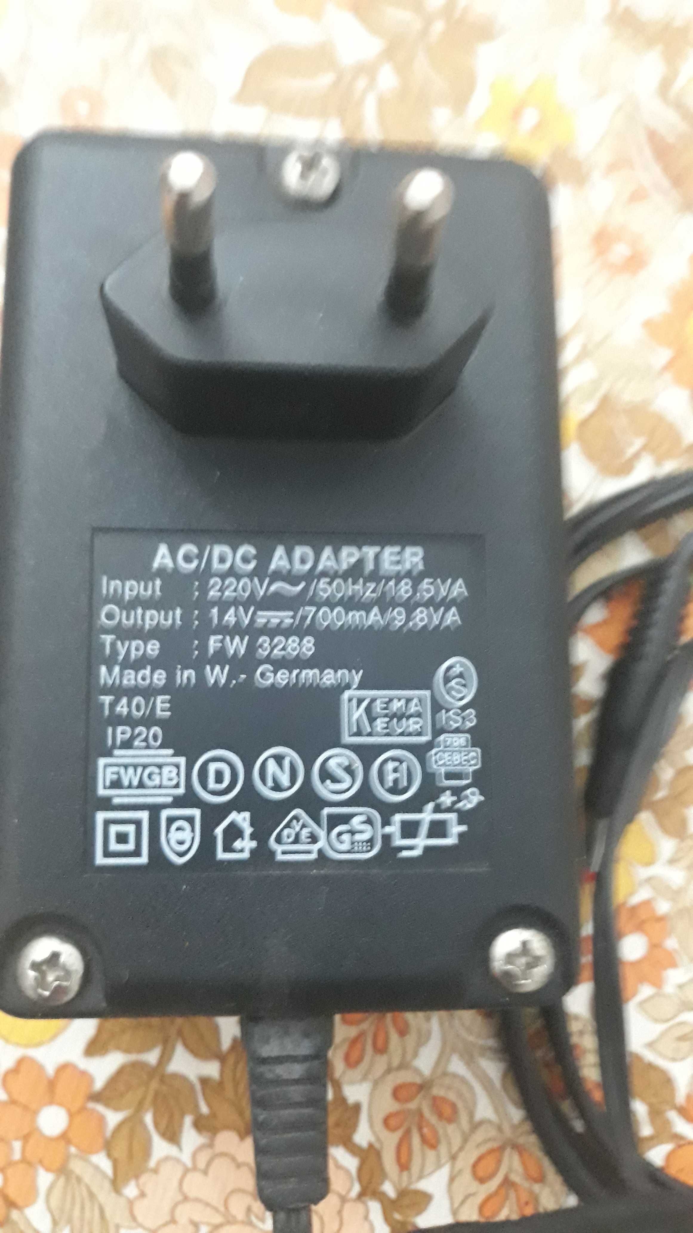 Transformador / Adaptador AC/DC