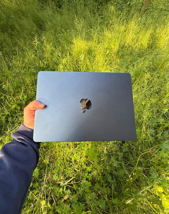 MACBOOK AIR 13.6 MIDNIGHT 2022 (MLY33, M2, 8GB, 256GB, 440 циклів)