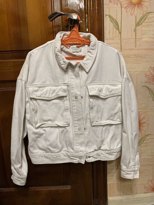 Куртка джинсова