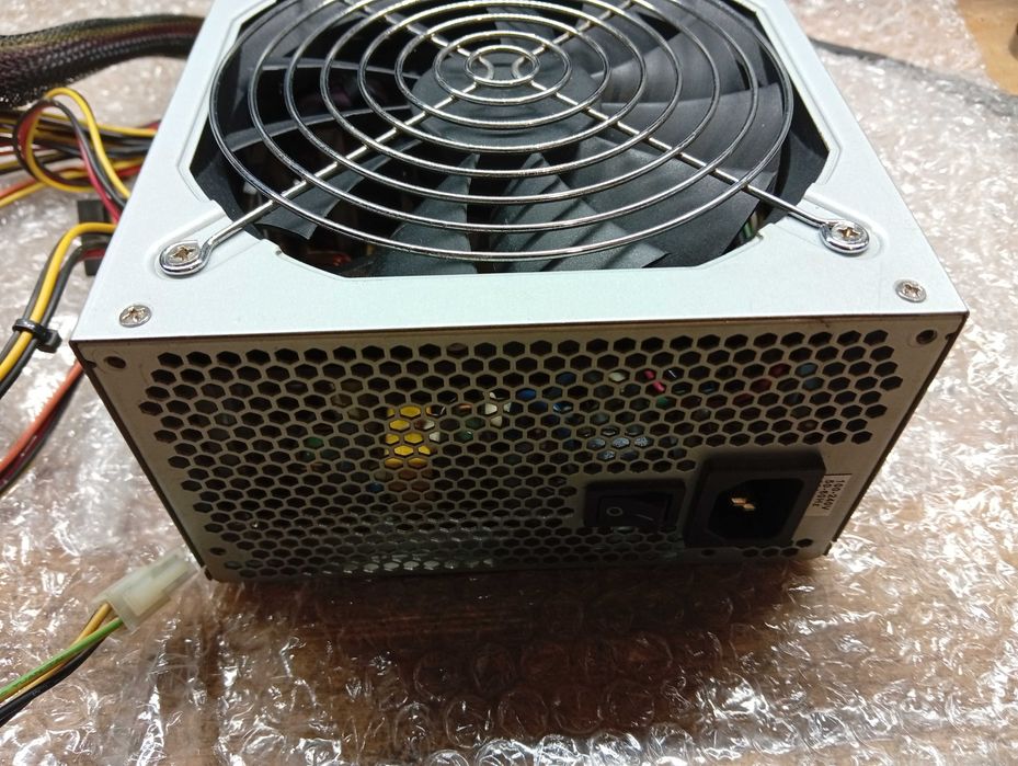 Блок питания Chieftec 550W