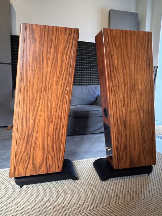 Vienna Acoustics Strauss kolumny podlogowe Austriackie