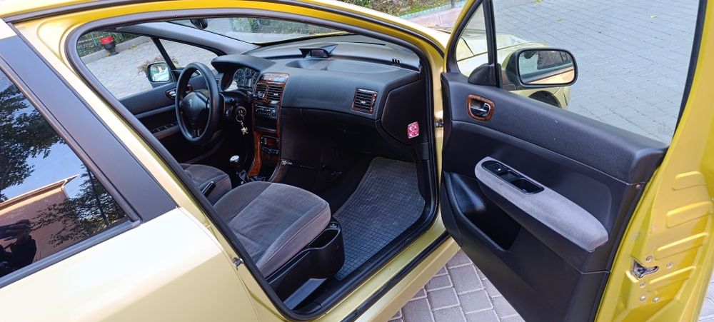 Пежо 307 на полной комплектации