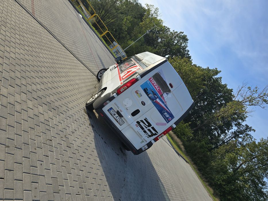 Opel Vivaro 2.0 115KM